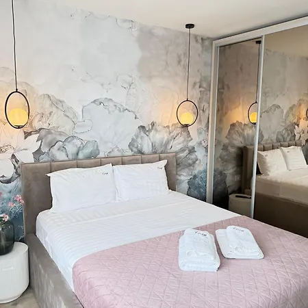 Luxury Studios # Aparthotel Brasov 3* Braşov